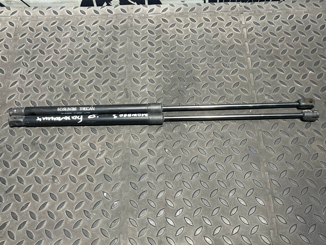 Амортизатор двери багажника Ford Mondeo/3 2000-2007