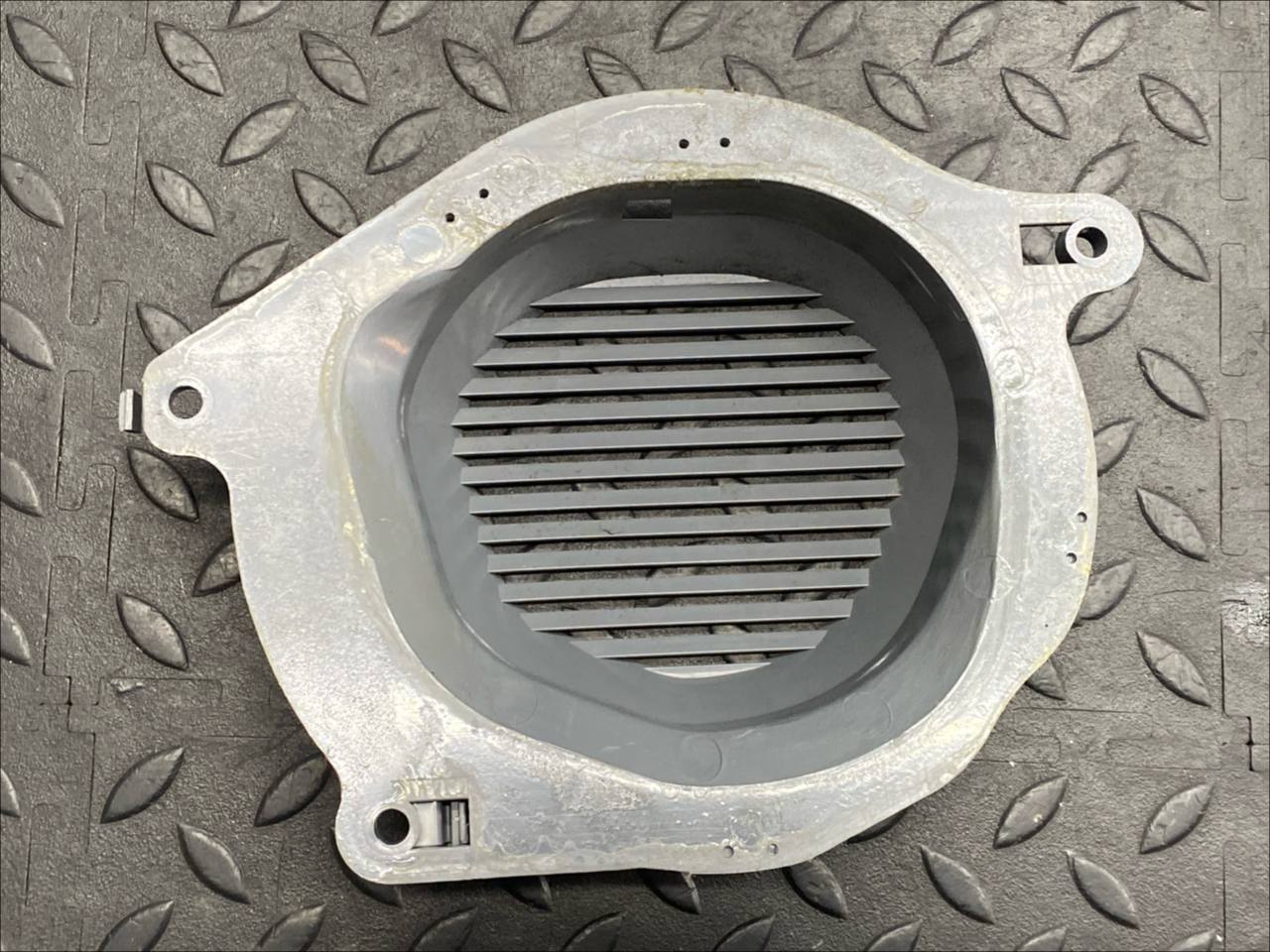 Накладка двери задняя правая Mercedes C/W202 1993-2001