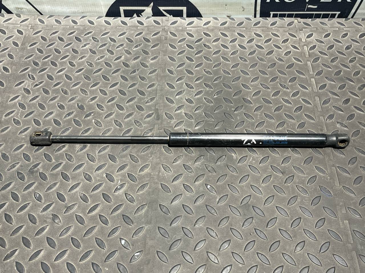 Амортизатор двери багажника Renault Megane/2 2002-2009