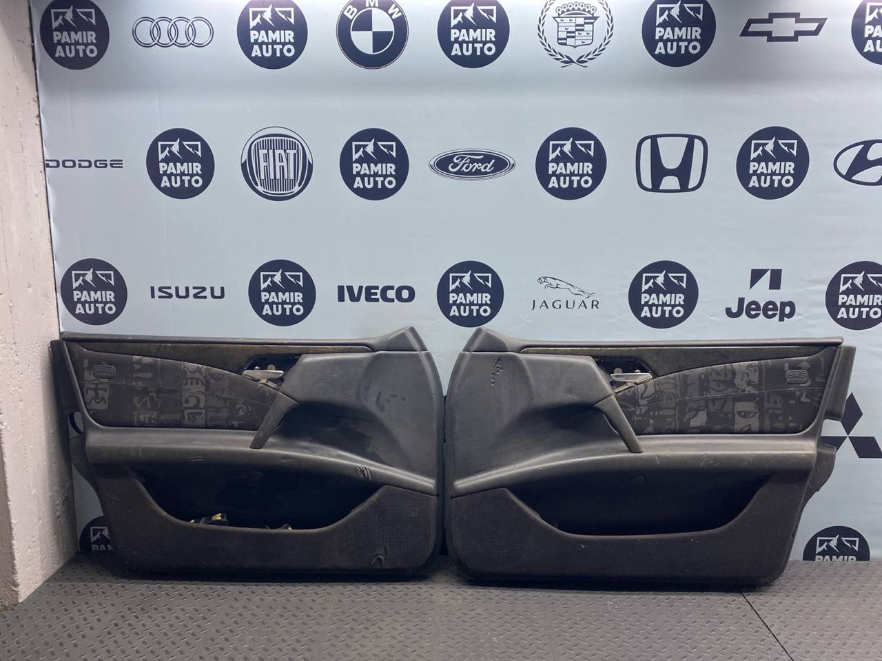 Обшивка двери передняя Mercedes E/W210 1995-2003