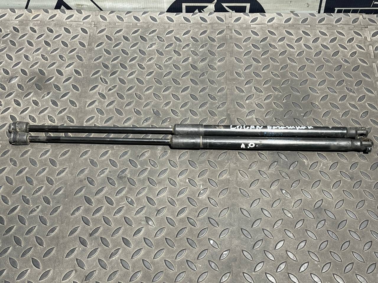 Амортизатор двери багажника Renault Megane/2 2002-2009