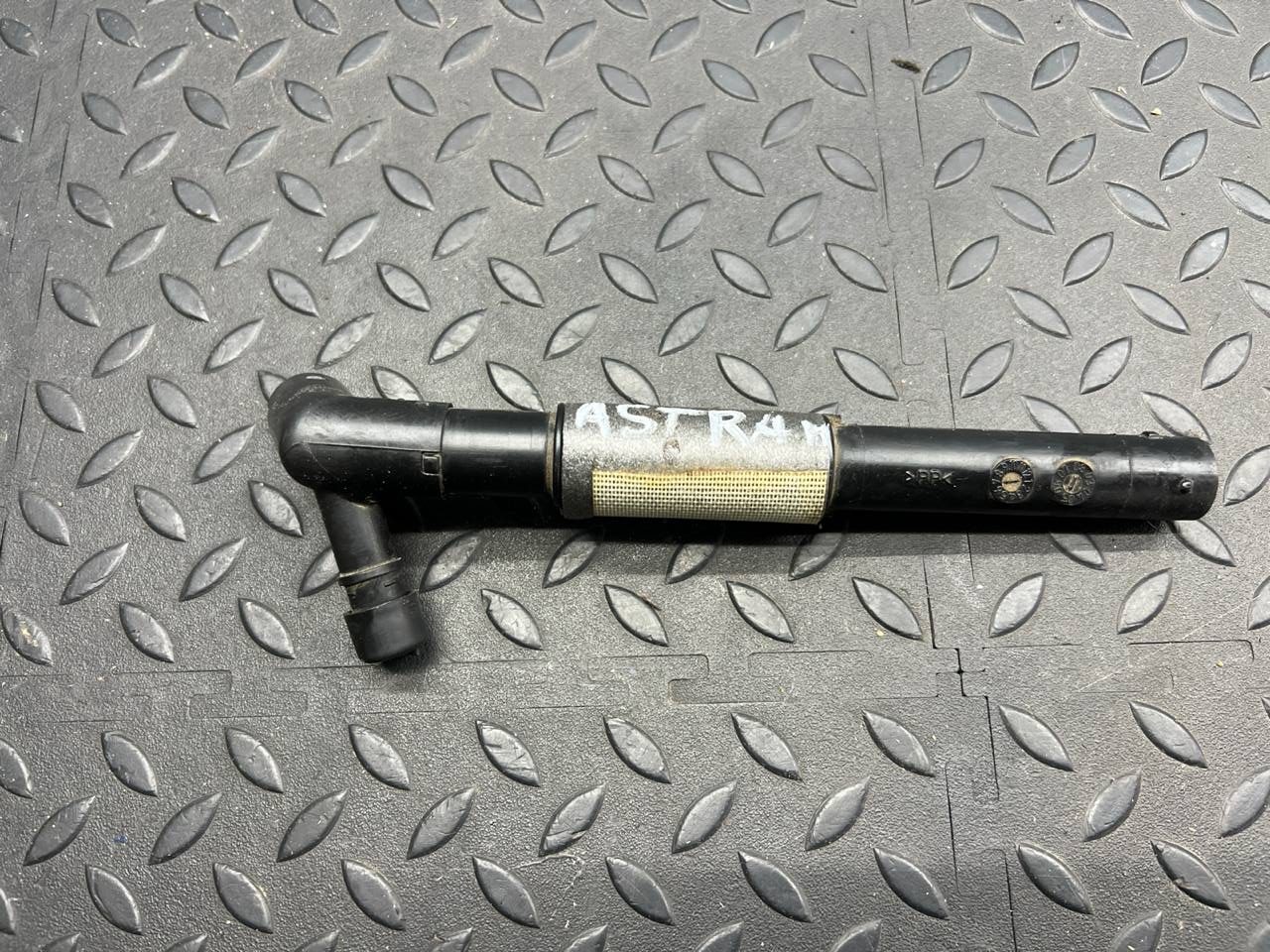 Трубка отопителя Opel Astra/H 2004-2014