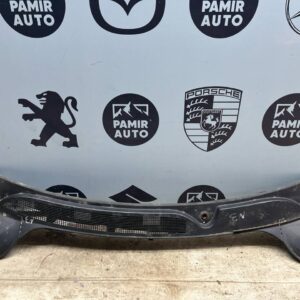 Решетка под лобовое стекло (Жабо) Renault Megane/2 2002-2009