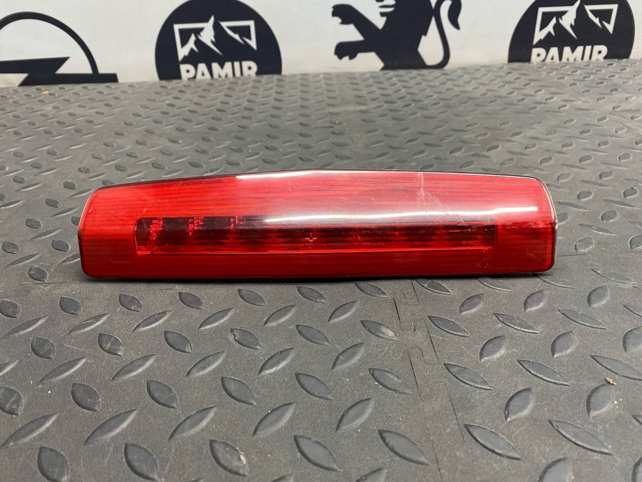 Стоп сигнал Opel Zafira/B 2005-2014