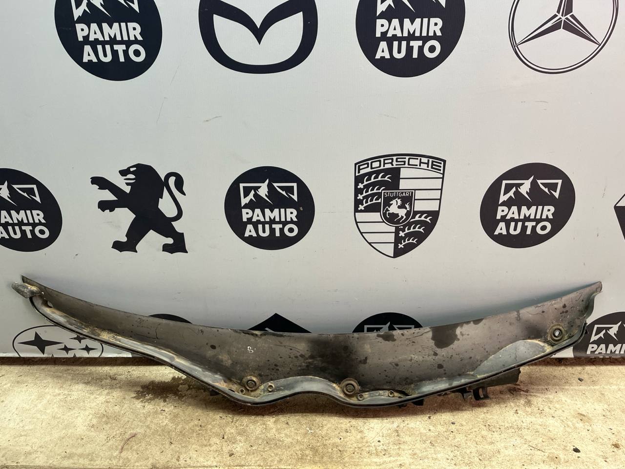 Решетка под лобовое стекло (Жабо) Mercedes C/W203 2000-200