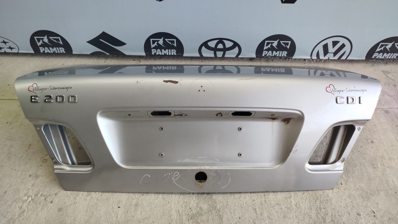 Крышка багажника Mercedes E/W210 1995-2003