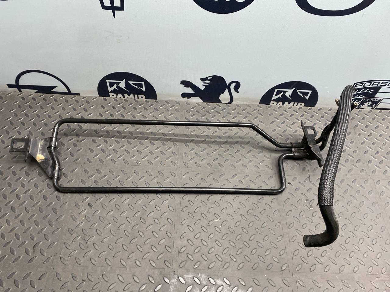 Радиатор ГУР Mercedes E/W211 2002-2009