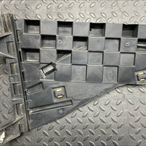 Направляющая стекла двери передняя левая Renault Scenic/2 2003-2009