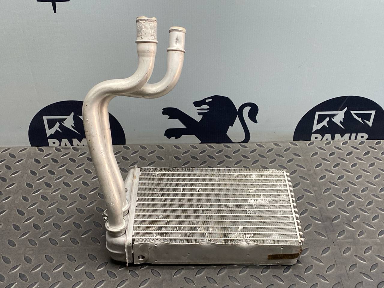 Радиатор отопителя Renault Scenic/2 2003-2009