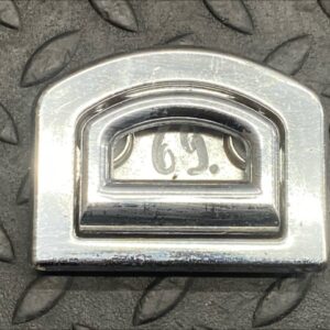 Крючок багажника Audi A4/B6 2000-2006