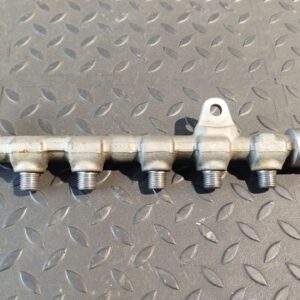 Рампа топливная Opel Zafira/B 2005-2014