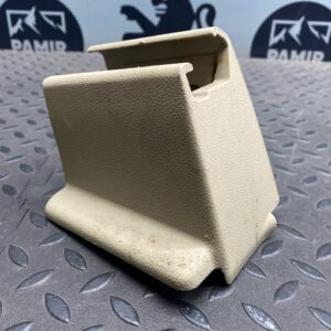 Накладка на сиденье передняя правая Mercedes B/W245 2005-2011