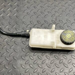 Бачок главного тормозного цилиндра Opel Astra/H 2004-2014