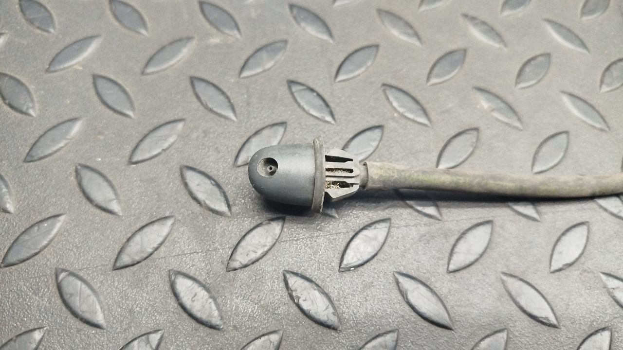 Форсунка омывателя задняя Opel Vivaro/A 2001-2014