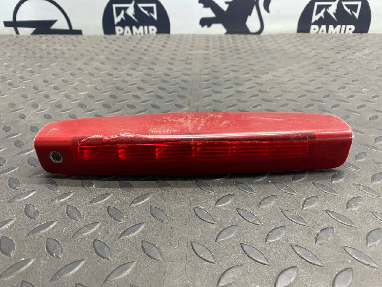 Стоп сигнал Opel Astra/H 2004-2014