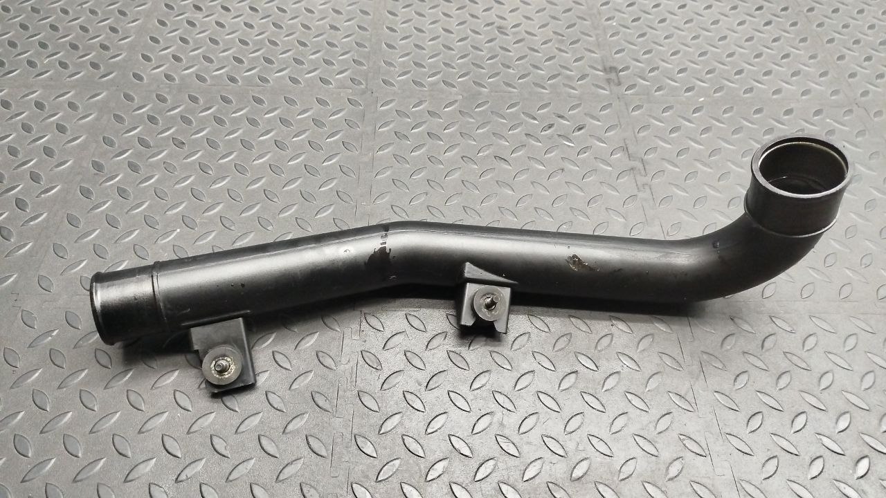 Патрубок интеркулера Chrysler PT Cruiser 2000-2010