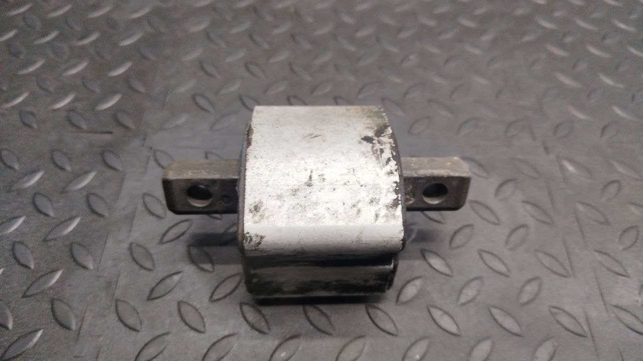 Опора КПП Mercedes E/W210 1995-2003