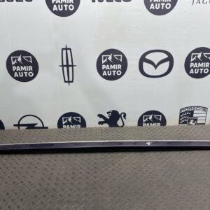 Накладка двери багажника Mercedes E/W210 1995-2003