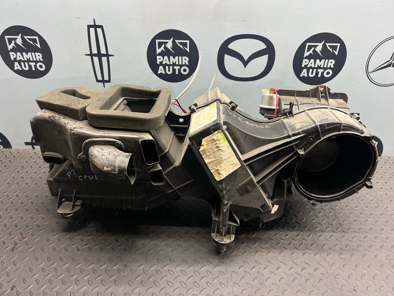 Корпус отопителя Chrysler PT Cruiser 2000-2010