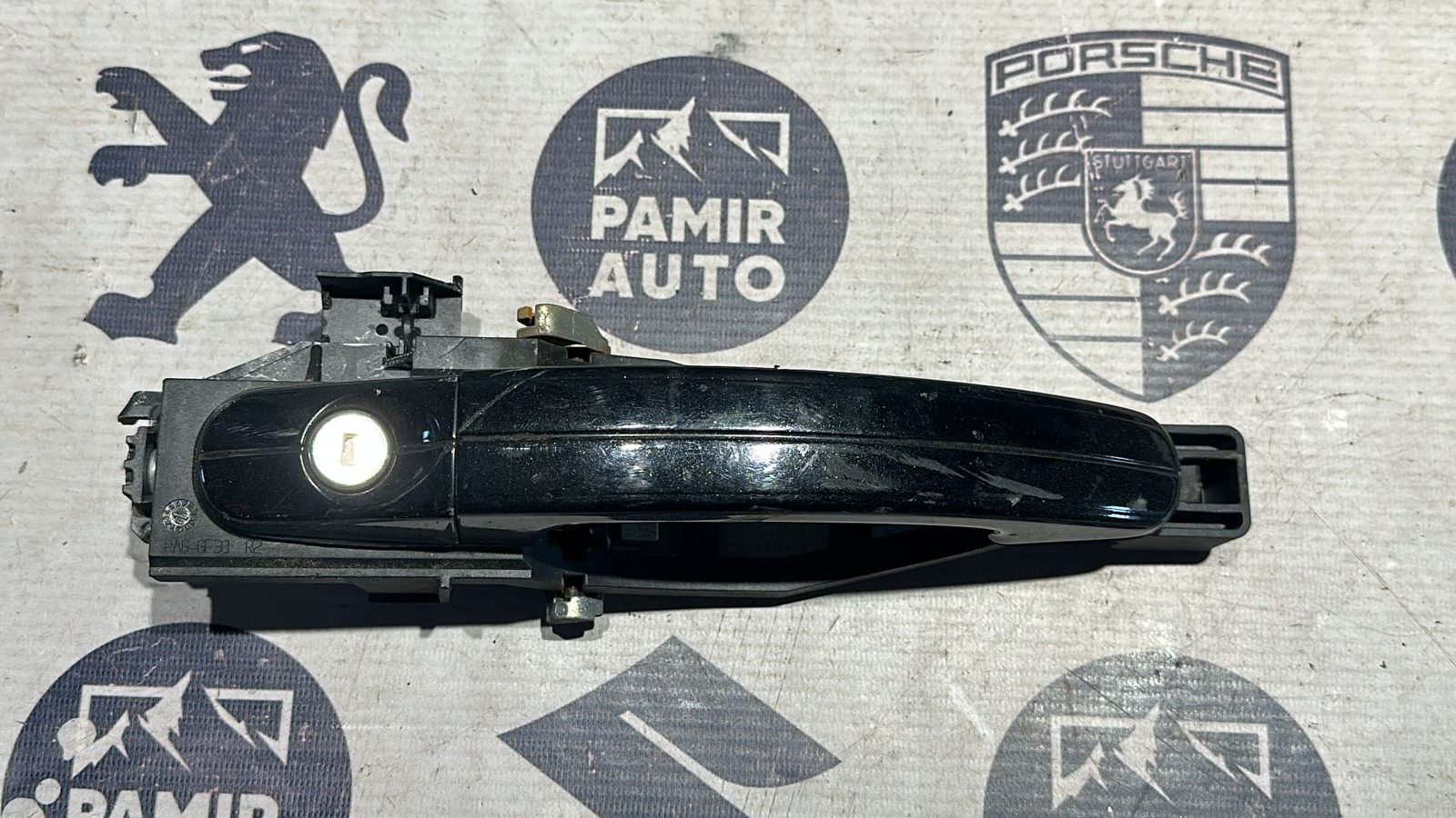 Ручка двери передняя левая Ford Focus/2 2004-2011