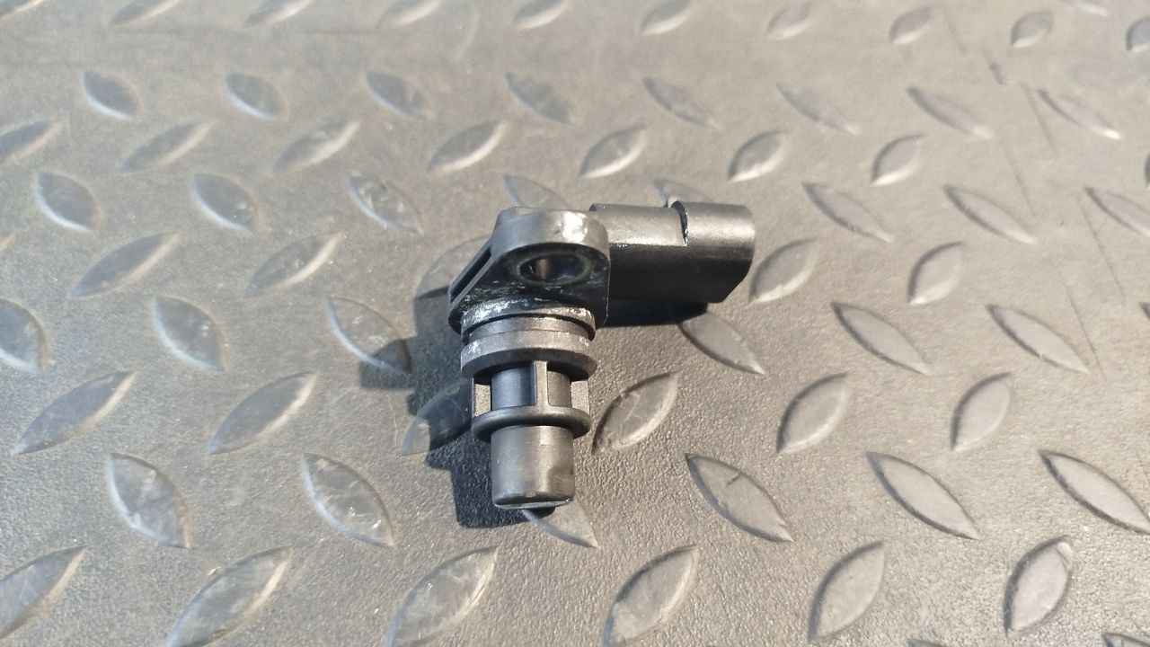 Датчик положения распредвала Opel Zafira/B 2005-2014