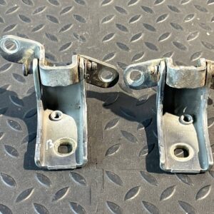 Петля двери передняя правая Ford Mondeo/3 2000-2007