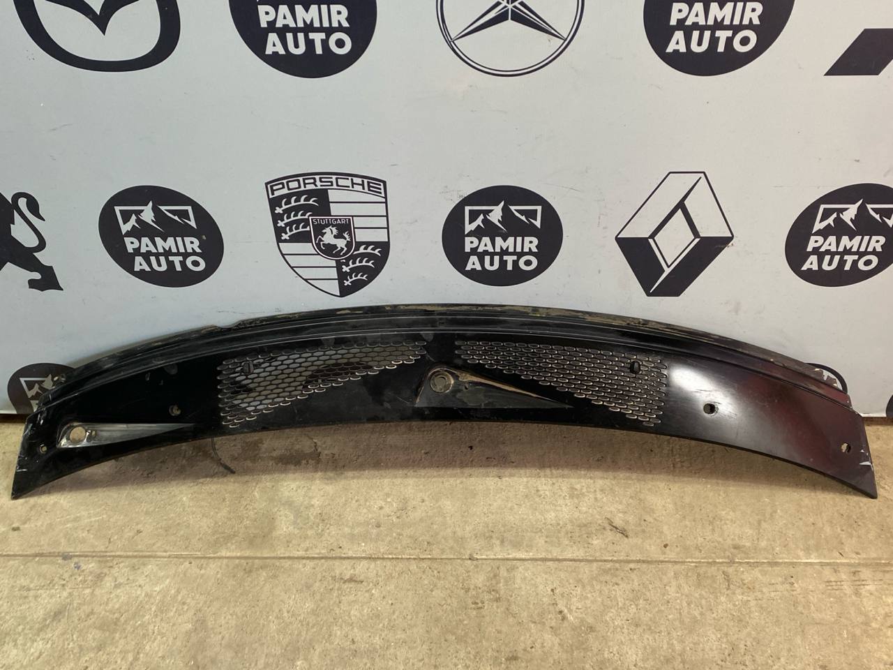 Решетка под лобовое стекло (Жабо) Ford Transit 2000-2006