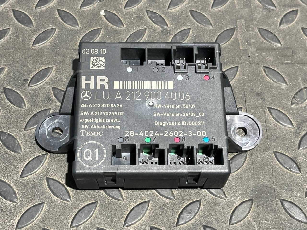 Блок комфорта двери задний правый Mercedes C/W204 2006-2015