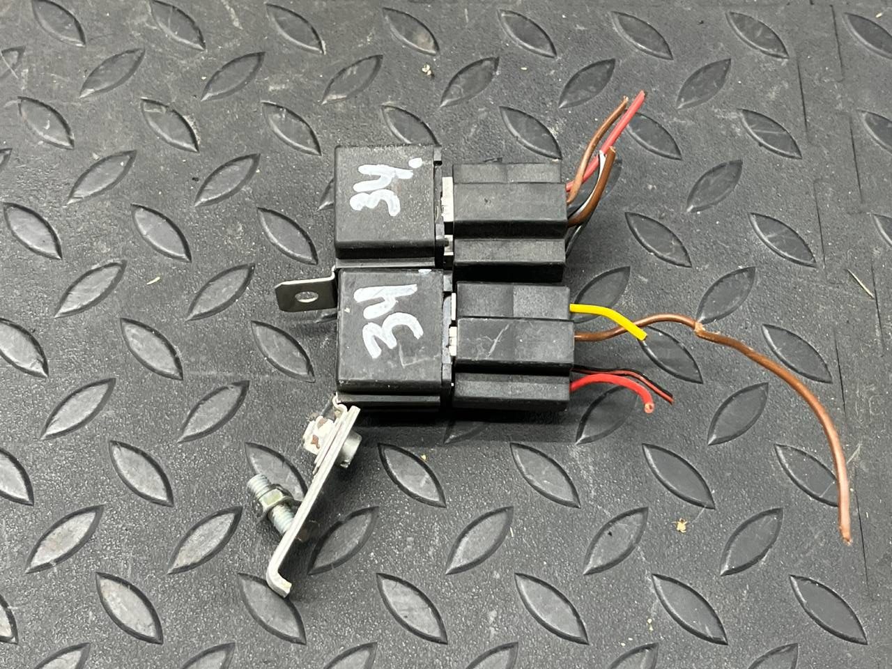 Реле Ford Mondeo/3 2000-2007