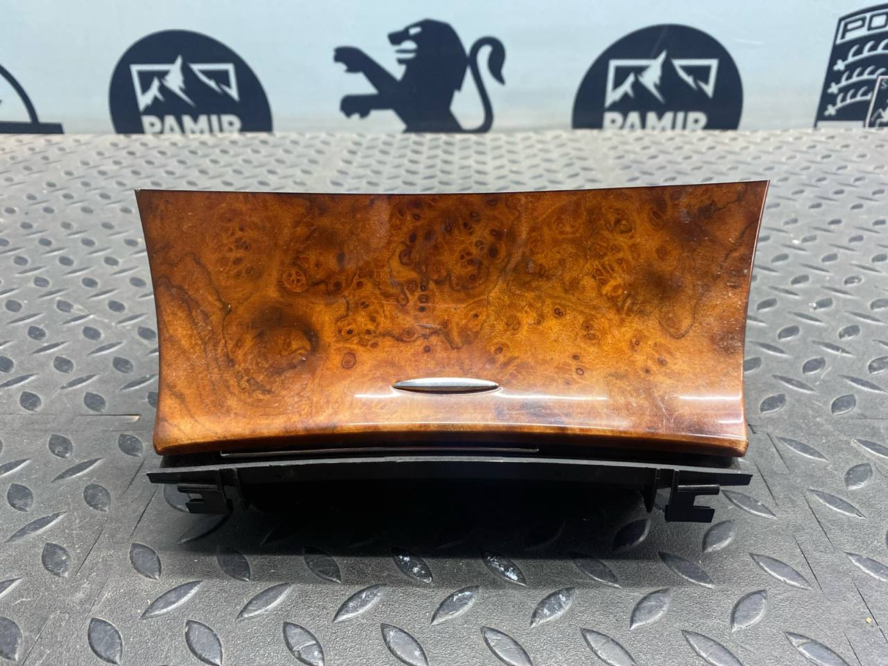 Пепельница Mercedes E/W211 2002-2009