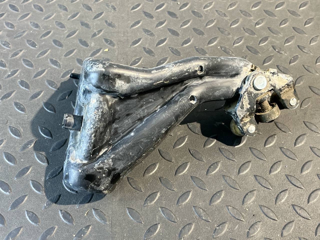 Ролик двери сдвижной нижний Peugeot Expert/2 2007-2016