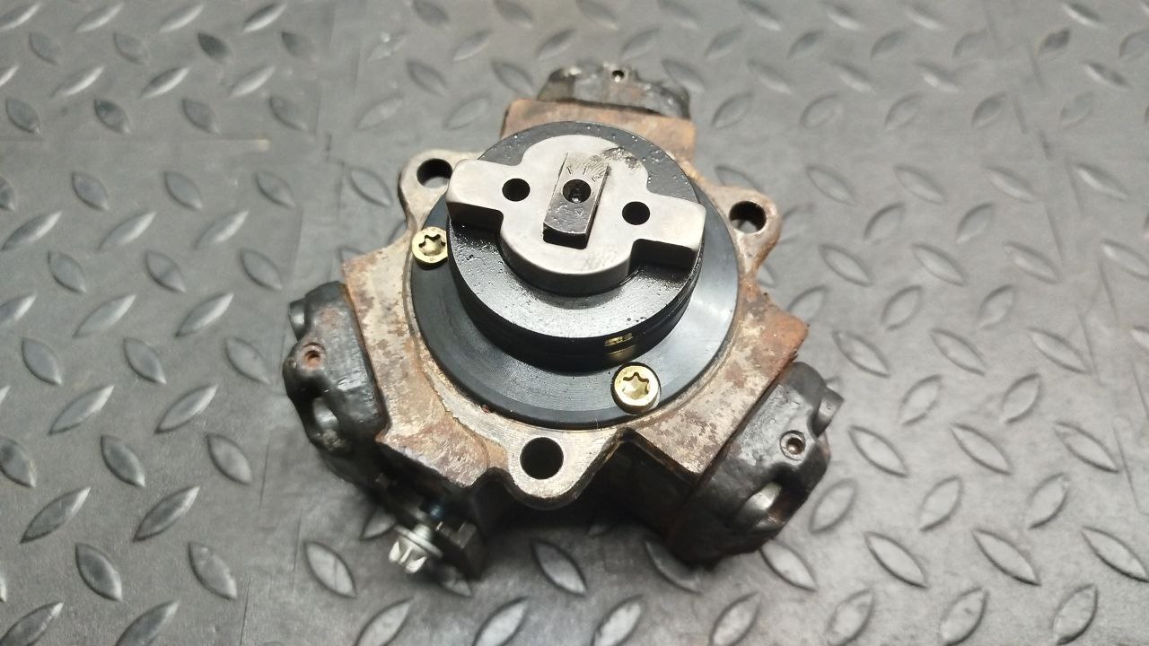 Насос топливный (ТНВД) Chrysler PT Cruiser 2000-2010