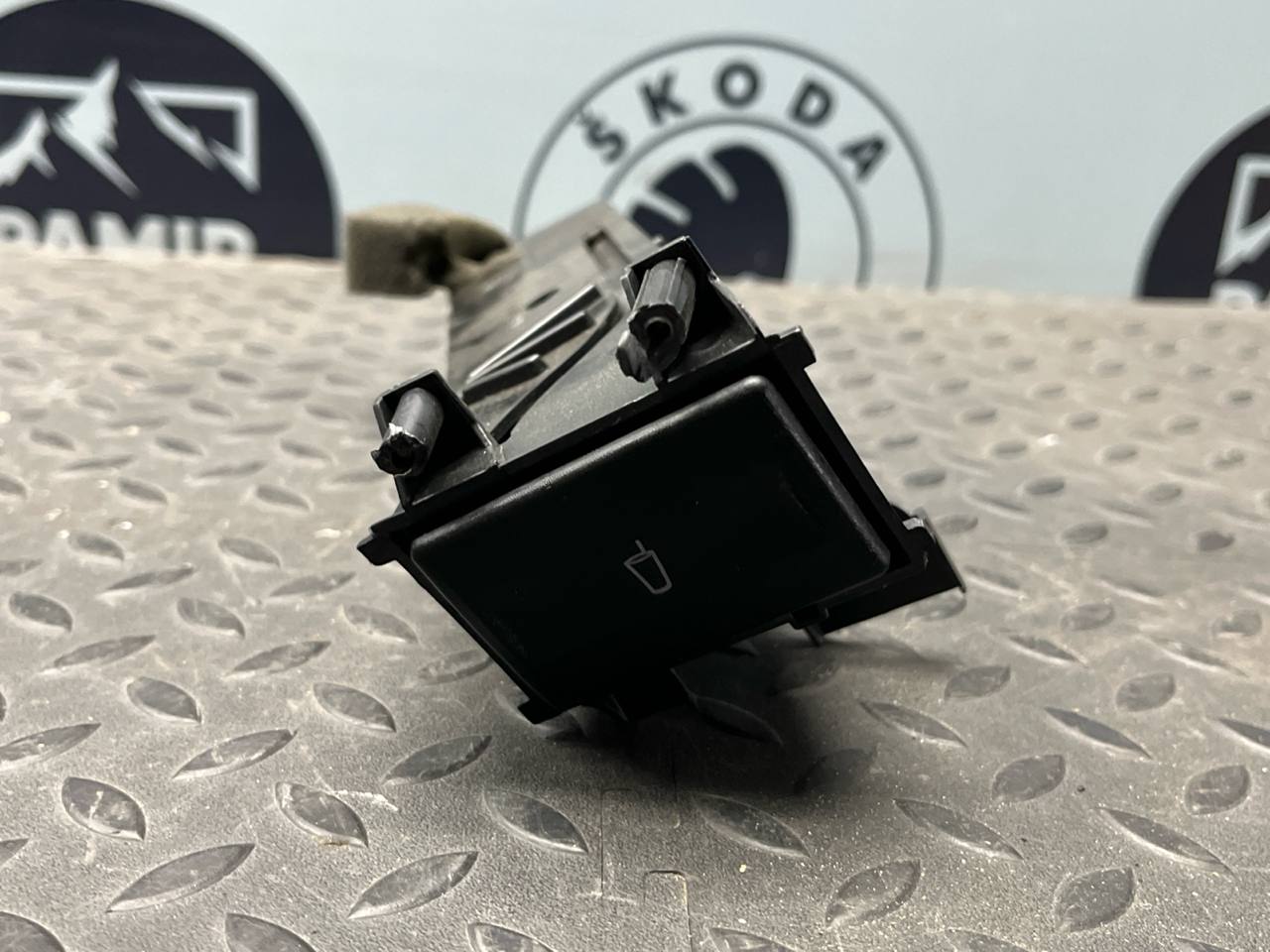 Подстаканник Ford Mondeo/3 2000-2007