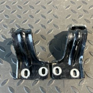 Петля двери багажника Mercedes B/W245 2005-2011