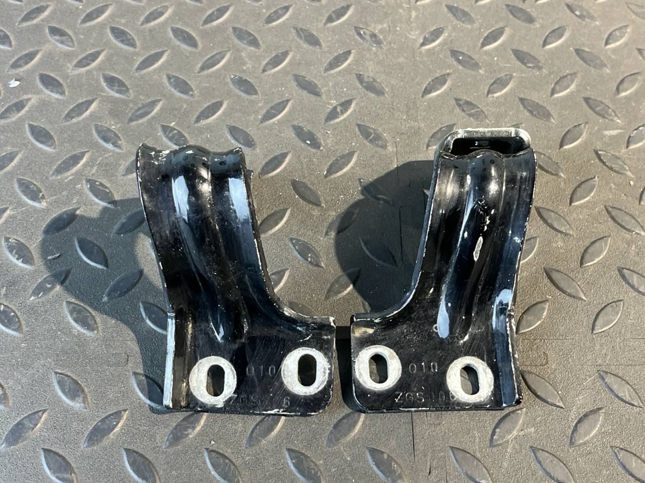 Петля двери багажника Mercedes B/W245 2005-2011