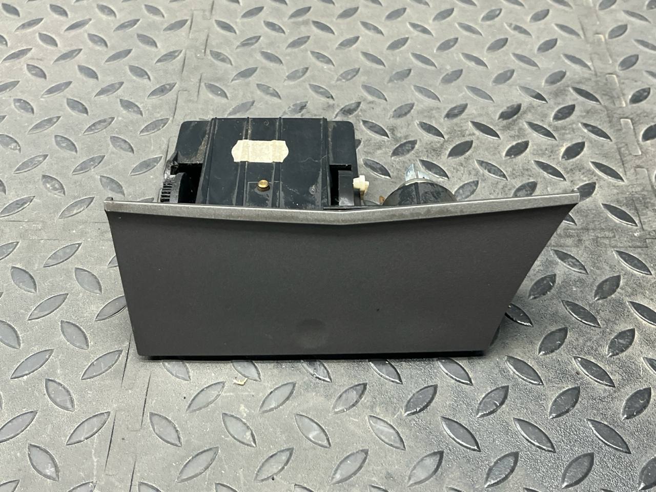 Пепельница Opel Astra/H 2004-2014