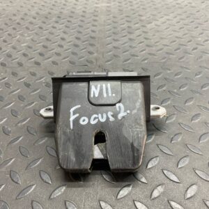 Замок двери багажника Ford Focus/2 2004-2011
