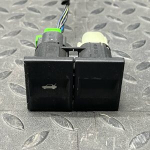 Кнопка открывания багажника Ford  Mondeo/3 2000-2007