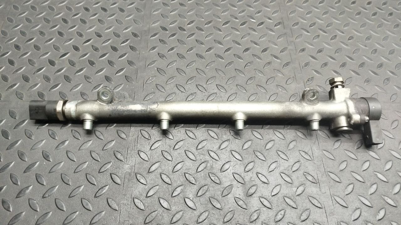 Рампа топливная Chrysler PT Cruiser 2000-2010