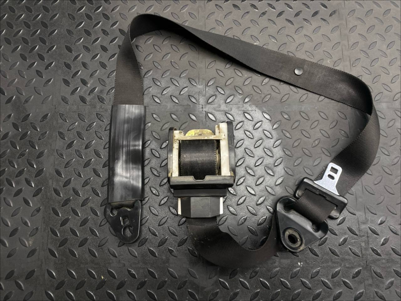 Ремень безопасности передний Ford Transit 2000-2006