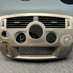 Накладка на торпедо Renault Scenic/2 2003-2009