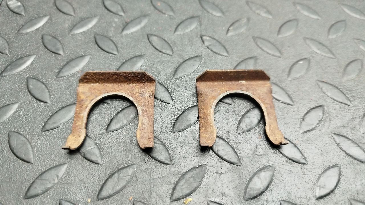 Скоба троса МКПП Chrysler PT Cruiser 2000-2010