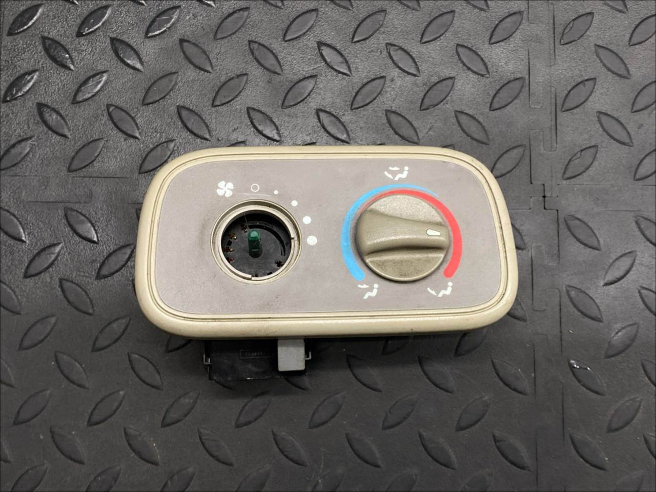 Блок управления отопителем Ford Transit 2000-2006