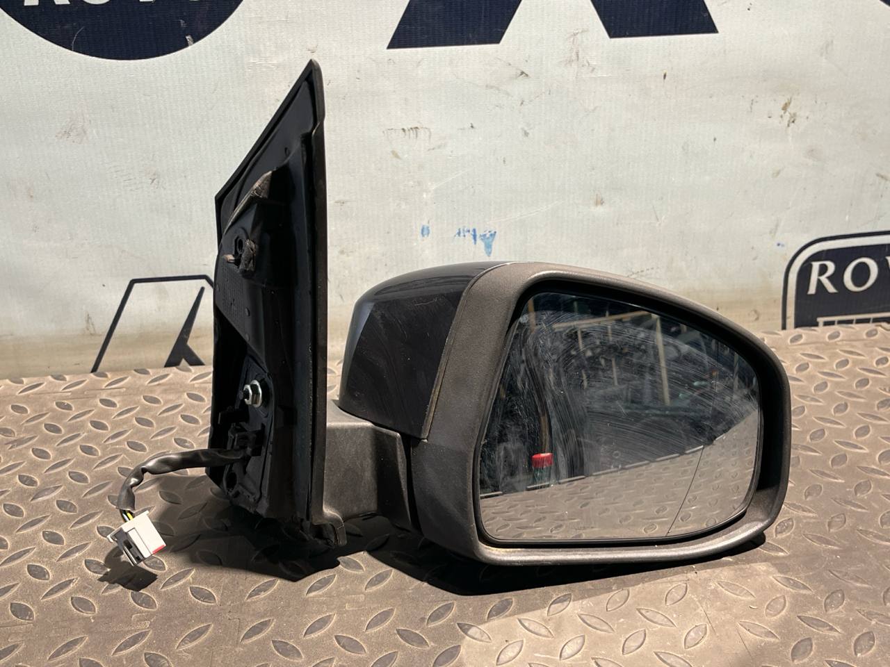 Зеркало правое Ford Focus/2 2004-2011