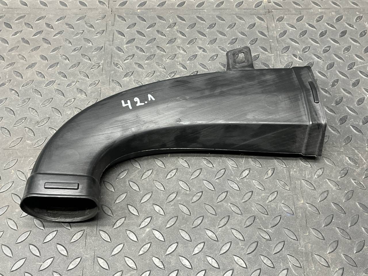 Воздуховод отопителя левый Renault Scenic/2 2003-2009