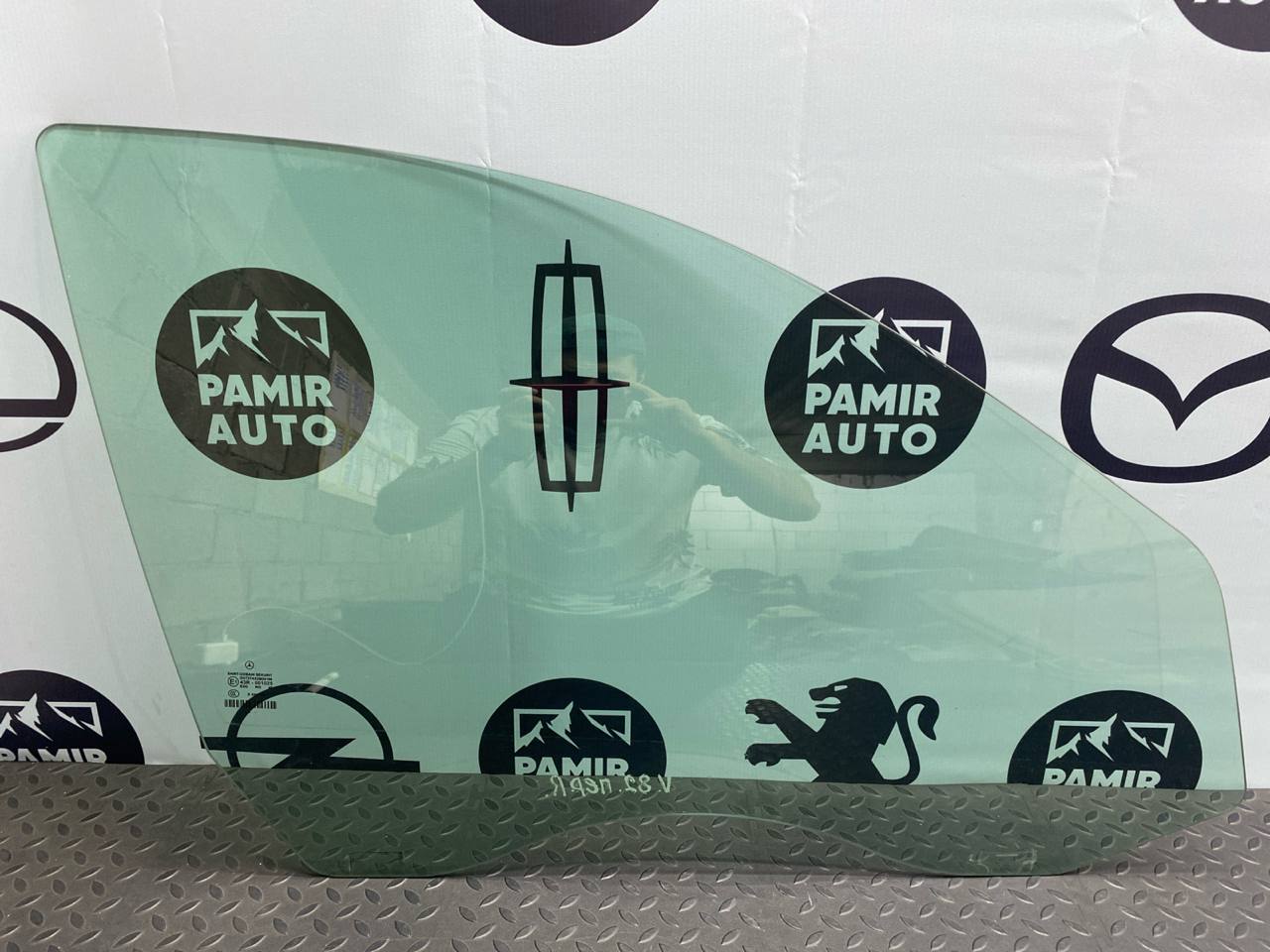 Стекло двери переднее правое Mercedes E/W211 2002-2009