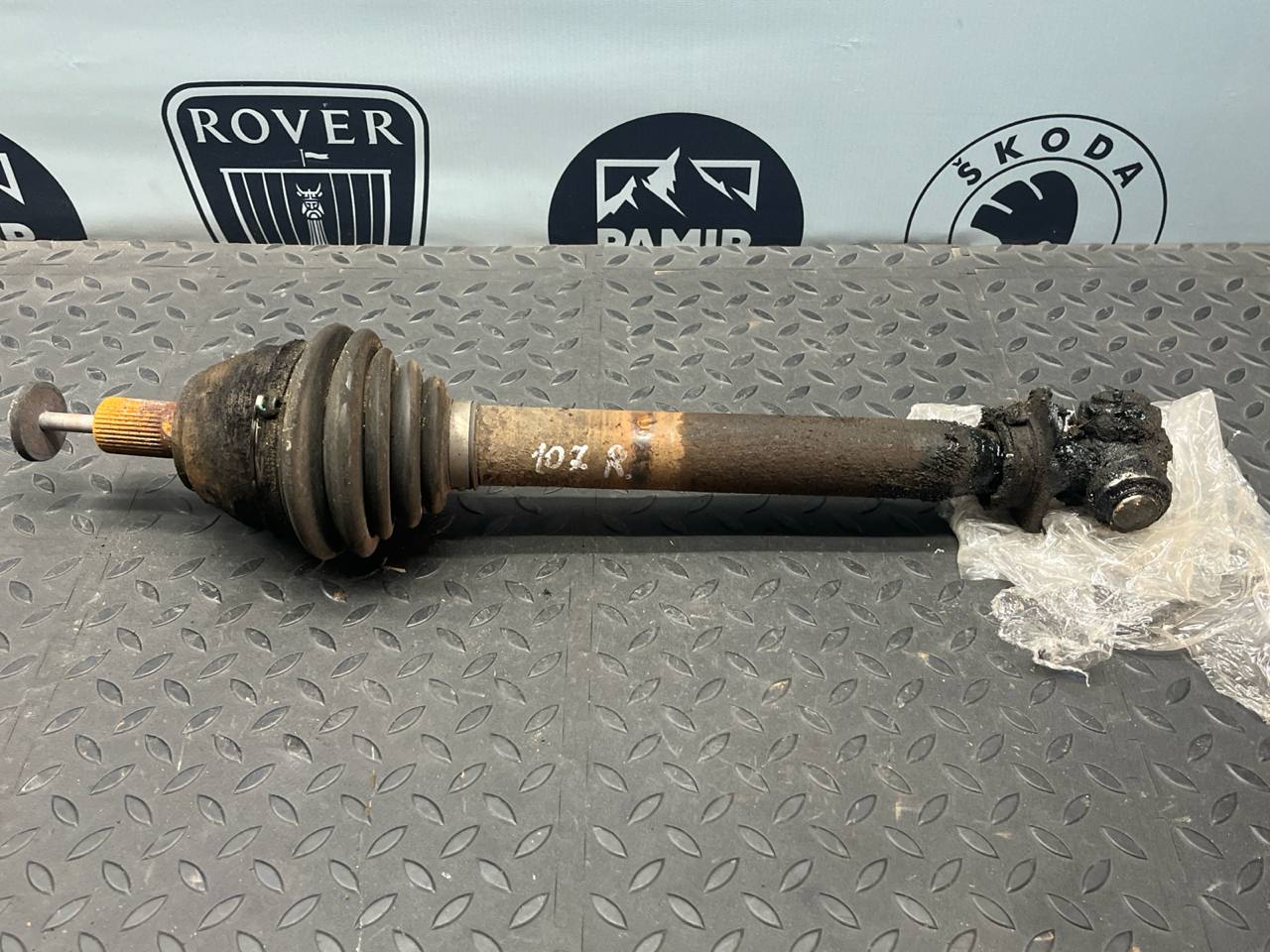 Полуось передняя правая Ford Focus/2 2004-2011