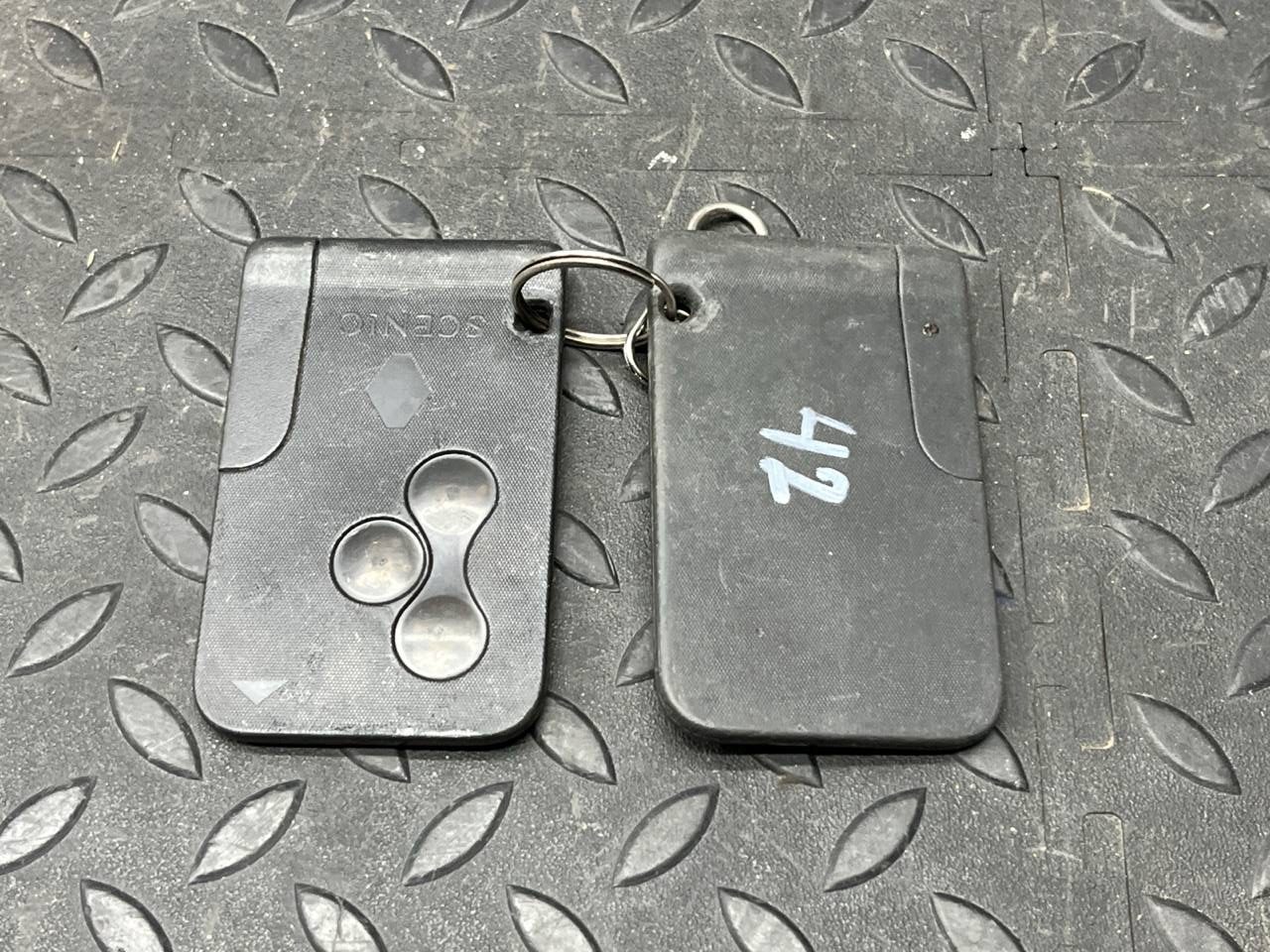 Ключ зажигания Renault Scenic/2 2003-2009