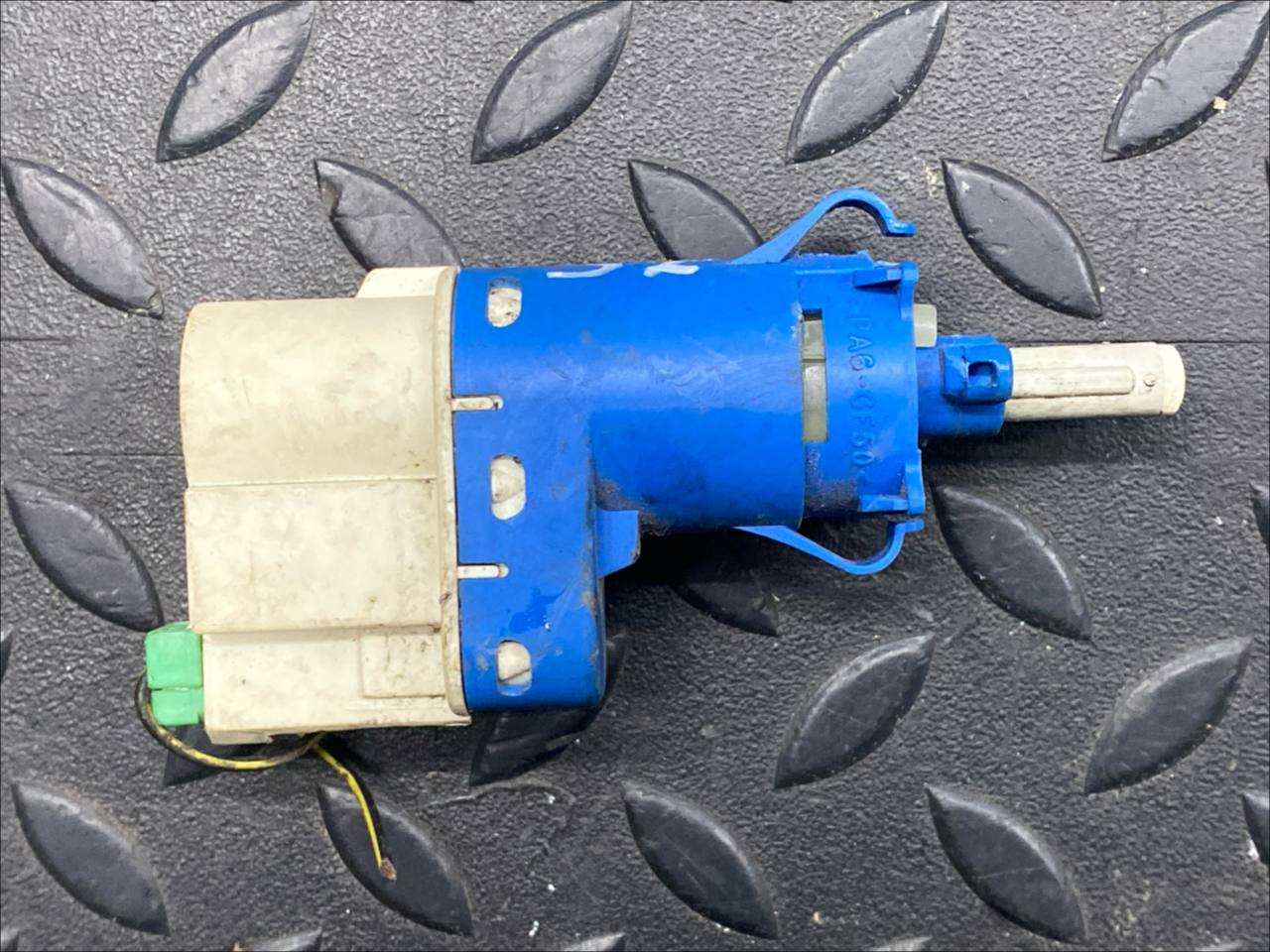 Датчик включения стопсигнала Ford Focus/2 2004-2011