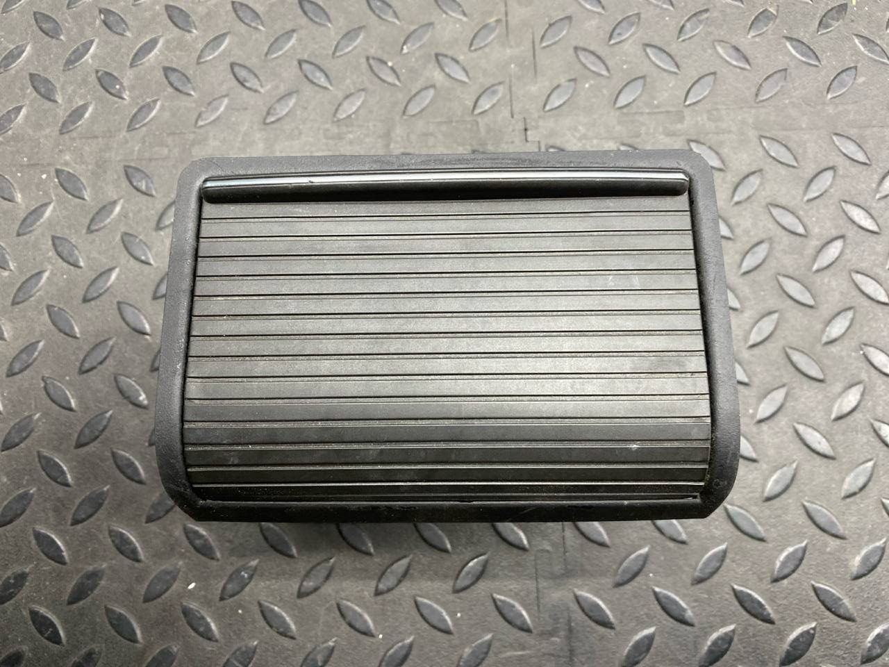 Пепельница BMW 3/E46 1998-2007